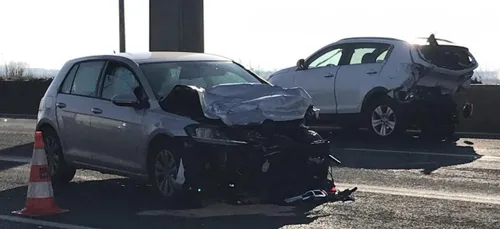 Spectaculaire accident sur l'A16 : un drame évité de quelques secondes
