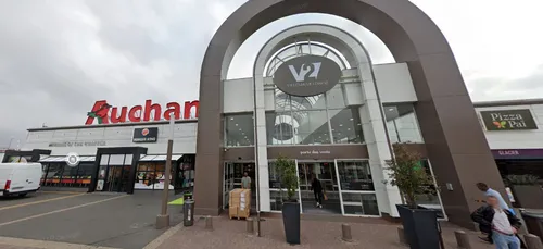 Une fillette de 4 ans victime d'attouchements sexuels à Auchan V2