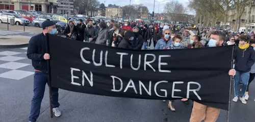 Mobilisation du monde de la culture à Amiens