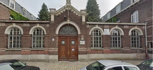 Des affiches accusent un lycéen d'inceste à Roubaix