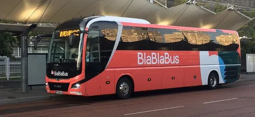 BlaBlaCar reporte la reprise de ses autocars