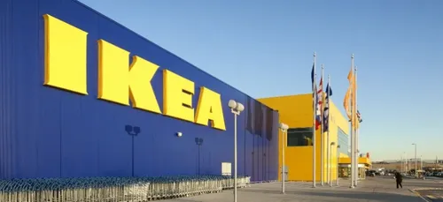 Ikea France jugé pour un “système d'espionnage" de ses salariés et...
