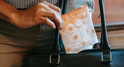 La Région Hauts-de-France investit contre la précarité menstruelle...