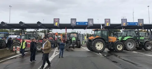 Opération escargot des agriculteurs demain matin sur l'A26 entre...