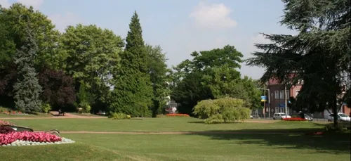 Un homme interpellé à Cambrai après s'être masturbé à plusieurs...