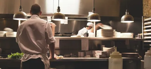 Déconfinement : l’hôtellerie et la restauration recrutent dans les...