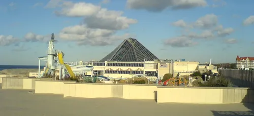 Vers la fin de l'Aqualud au Touquet ?