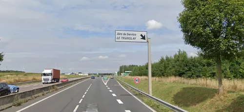Routier tué sur l'A28 dans la Somme : mise en examen des deux suspects