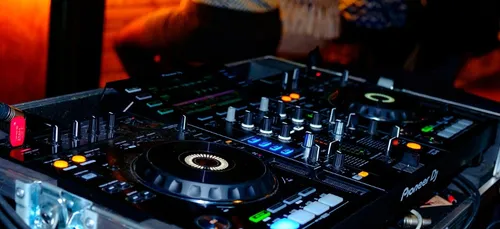 Châlons-en-Champagne veut aider ses discothèques