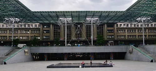 Soupçonné de prêter son appartement à des prostituées à Amiens, il...