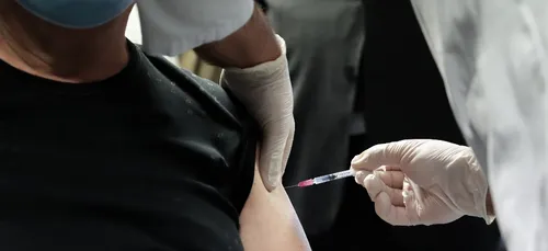 Un bus de vaccination va sillonner la Somme cet été