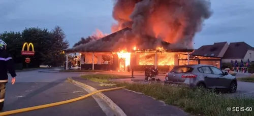 Oise : un restaurant ravagé par les flammes à Villers-Saint-Paul