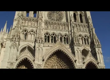 Un roi de la Cathédrale de Reims perd la tête