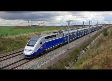 Grève des contrôleurs de la SNCF : 1 TGV sur 2 en circulation sur...