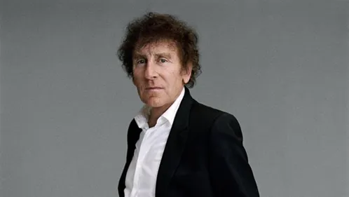 Gad Elmaleh, Alain Souchon, Thomas Dutronc et d'autres à l'affiche...