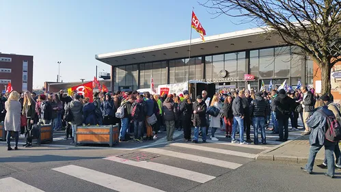 Les jeunes ne veulent toujours pas du projet de loi El Khomri