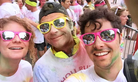 Delta FM relève le défi de la Holi Run à Dunkerque !