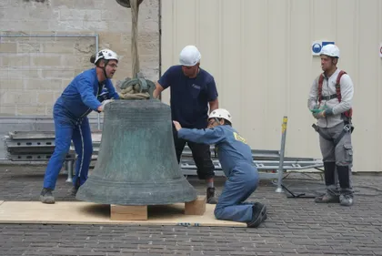 Les cloches de la cathédrale de Saint-Omer retrouvent une seconde...