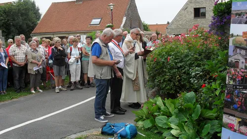 Les pèlerins peuvent désormais emprunter de nouveaux sentiers en...