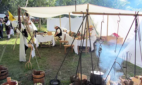 Dépaysement garanti à Watten pour le festival Capes et d’épées le...