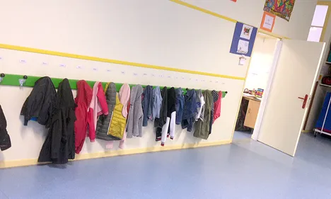 Immersion dans une école maternelle pour la rentrée des classes