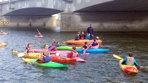 Découvrir le canoë-kayak avec un médaillé olympique comme entraîneur !