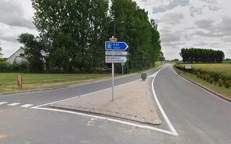 Elus et riverains disent stop aux camions sur la D947 !