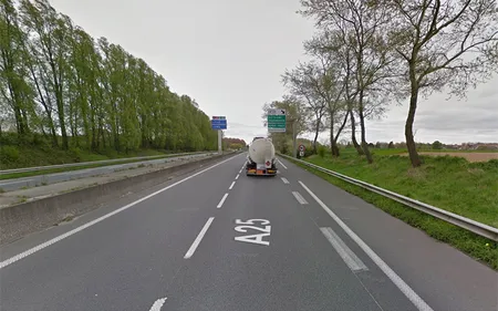 Un véhicule en feu entraîne d'importants bouchons sur l'A25 !