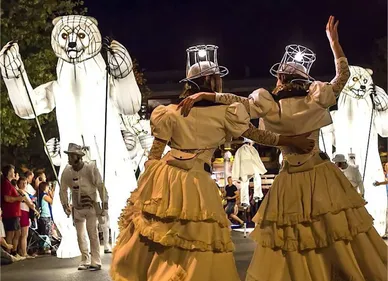 Dunkerque la féerique débute demain avec le grand défilé du Père...