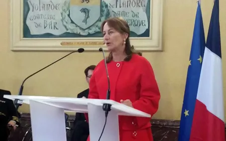 Ségolène Royal veut que le projet des éoliennes en mer avance plus...