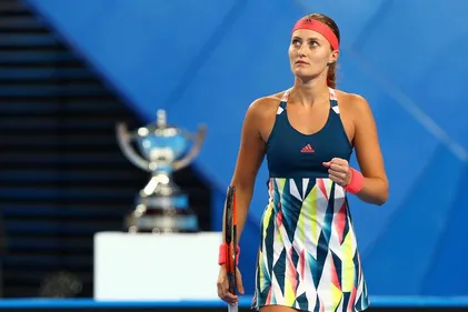 Kristina Mladenovic bat Venus Williams