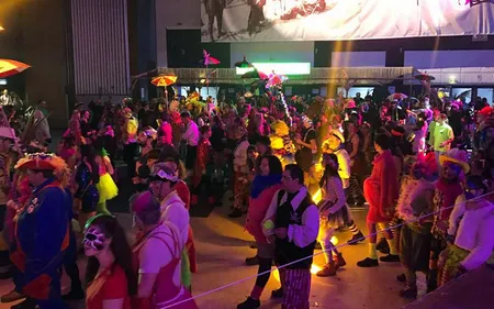 10 000 masquelours ont enflammé le Kursaal !