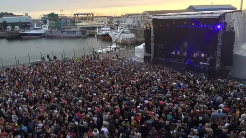 Un grand concert en plein air à la gare maritime cet été, c'est...