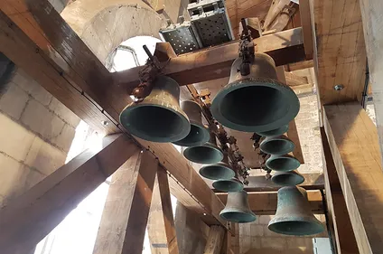 Les cloches sont enfin de retour à Saint-Omer, et ça s’entend !