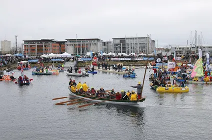 Un joyeux bordel organisé, avec peut-être du Christopher Nolan...