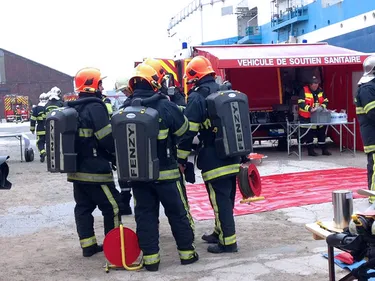 Mardi, une quarantaine de pompiers sont intervenus pour un feu de...