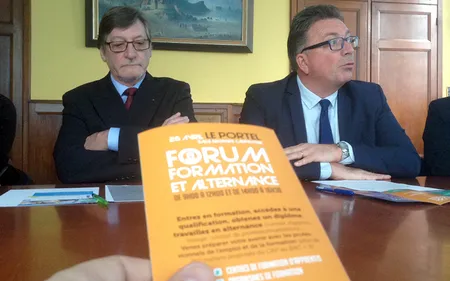 Pour trouver son futur métier, le forum de la formation et de...