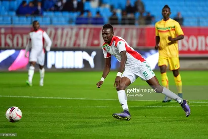 USBCO: Kaboré arrive, Essombé prolonge