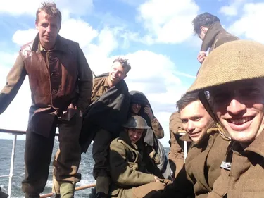 Les figurants dunkerquois passent de la fiction à la réalité