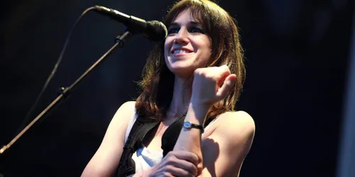 Daft Punk et Paul McCartney s'offrent à Charlotte Gainsbourg !