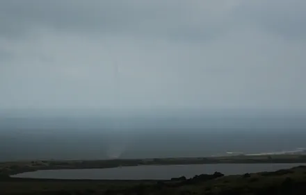 Une trombe marine filmée sur la Côte d'Opale