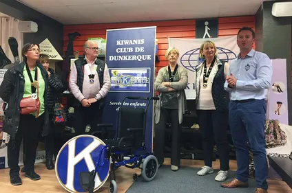 Une balade en Ferrari en échange d’un bon geste pour les enfants