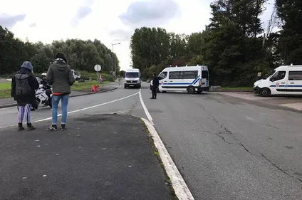 Plusieurs centaines de migrants évacués du Puythouck ce mardi matin