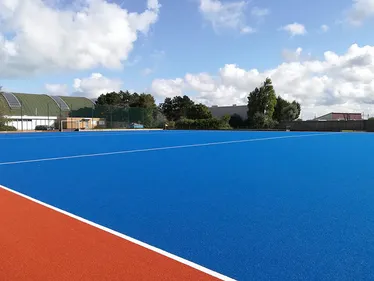 A Dunkerque, le club de hockey sur gazon a désormais tout ce qu’il...