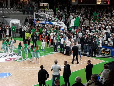 Tous les billets vendus pour le match de carnaval