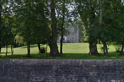 St Etienne au Mont : un homme fait don de son "château" pour le...