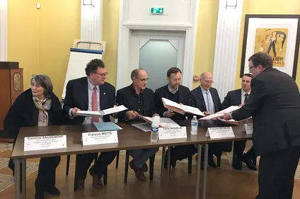 Signature de la charte d’urbanisme commercial au Grenelle du Commerce