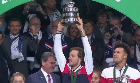 Coupe Davis : le Tennis Club de Loon-Plage fier de "son" Lucas Pouille