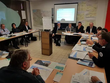 Des camions en plus avec l’extension du port de Dunkerque, mais...