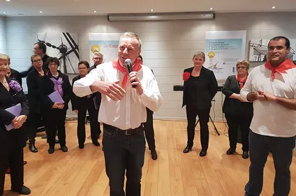 Le carnaval à Leughenaer en chansons